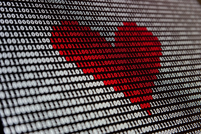 ブログの記事内にソースコードを入れるプラグイン【Highlighting Code Block】