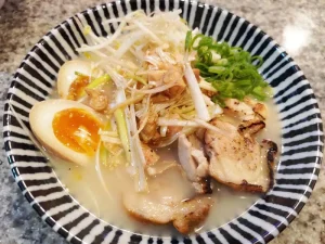 袋麺を超絶うまくする俺のラーメントッピングレシピを見てくれ