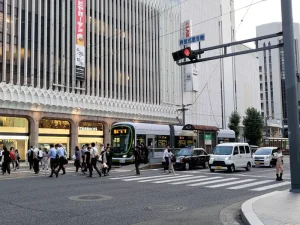 広島繁華街で市議会議員におっぱぶに連れて行かれそうになった話。