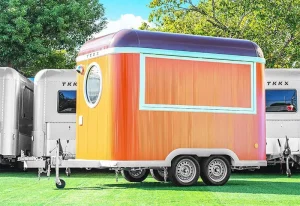 キッチンカー(トレーラー)の見積もりとってみたよ。開業資金とか晒す。